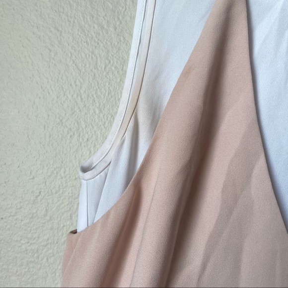 BCBG Double Layer Sleeveless Blouse - Picture 4 of 8